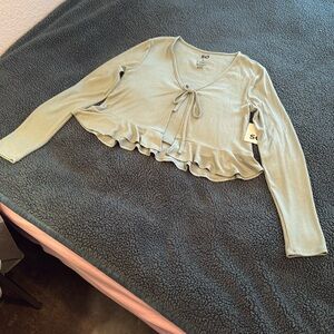 Unique Green crop tie front top. NWT. Size M.